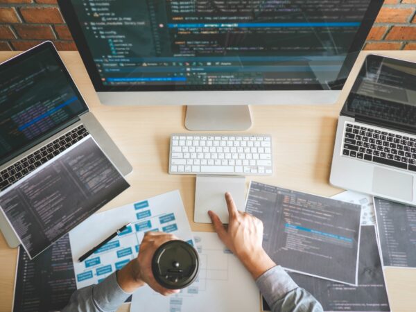 Website Development That Supports Marketing: How Design & Code Impact Digital Performance